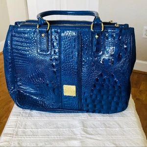 Anne Klein Snakeskin Handbag 👜 💙